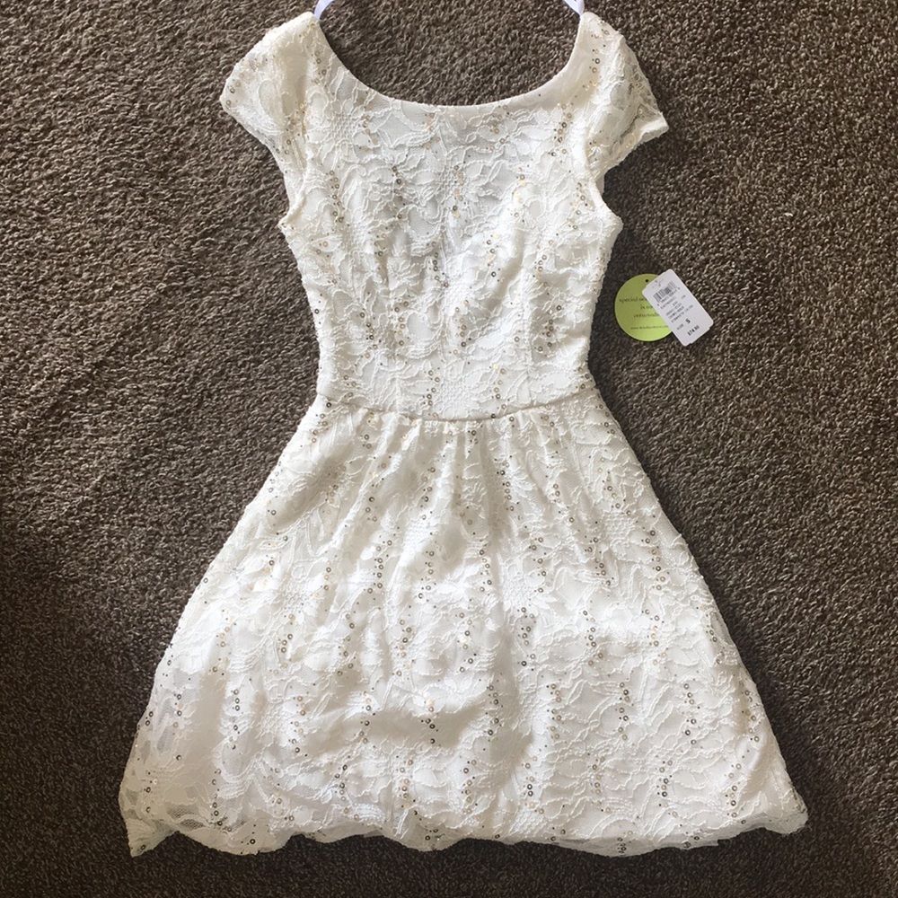 Windsor white dress